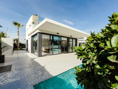 Villa mit Seeblick